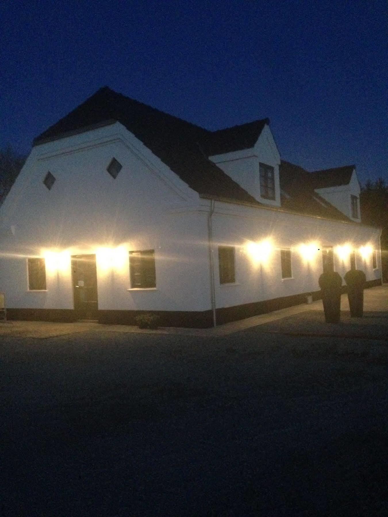 Bed and Breakfast Hedegaarden Engesvang Esterno foto